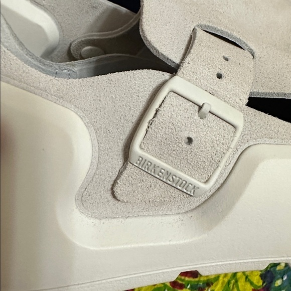 Birkenstock Reykjavik shoes in the Antique White colorway, - Picture 7 of 9